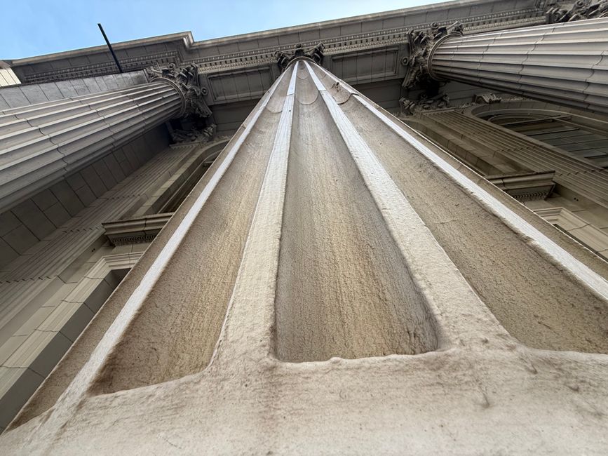 Classical San Francisco architectural column
