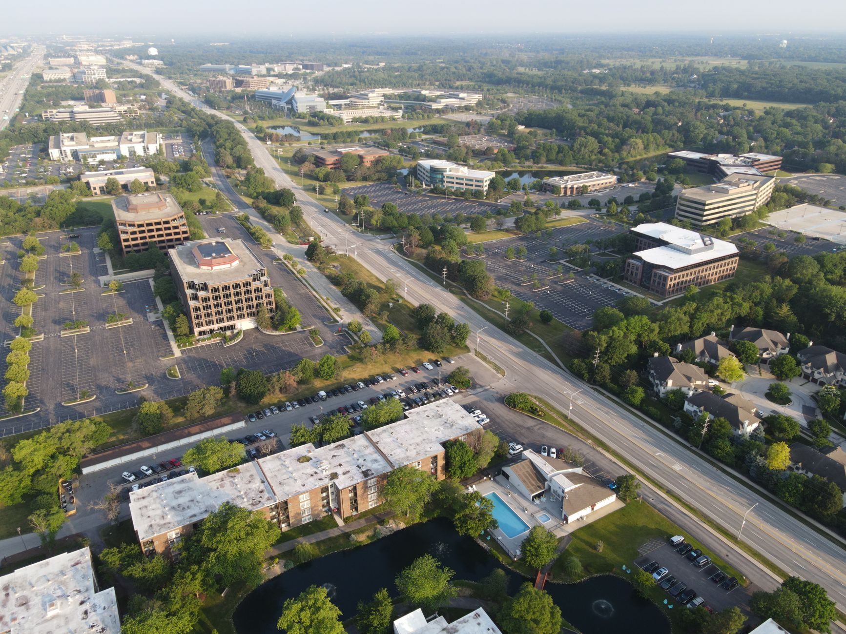 Suburban streets, businesses, and greenery in Lisle, Chicagoland