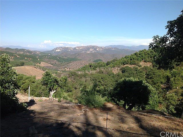 Green hills and mountain views from land in De Luz, Temecula